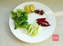 萝卜炖牛肉的做法图解2