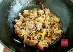 萝卜炖牛肉的做法图解6