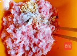 肉丸子包白萝卜的做法图解3