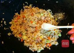 卷心菜肉末炒饭的做法图解14