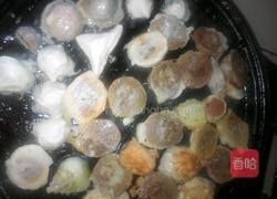 煎鱼丸肉丸的做法图解1