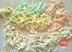 四彩手擀面的做法图解6