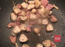 鲜菇炒牛肉的做法图解5