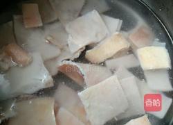 猪皮烧土豆的做法图解1