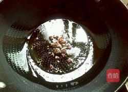 爆炒卷心菜的做法图解3