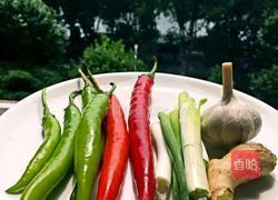 彩椒炒肉皮的做法图解4