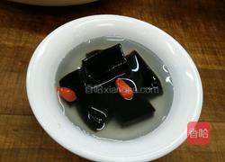 蜜汁龟苓膏的做法图解6