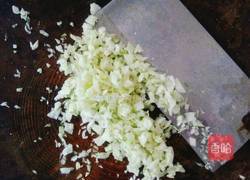 卷心菜素馅蒸饺子的做法图解3