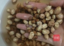 红豆花生粥的做法图解1