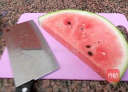  白糖拌西瓜的做法图解1