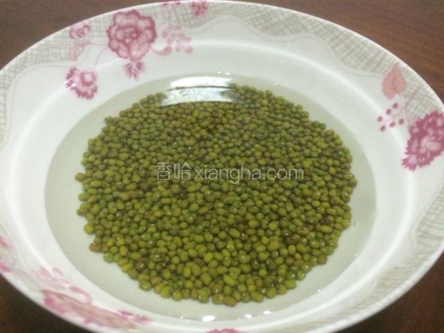 用清水浸泡一夜