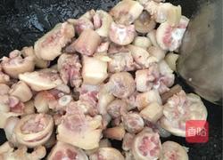 猪尾巴焖花生的做法图解9
