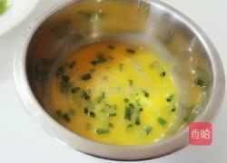 彩椒水炒蛋的做法图解2