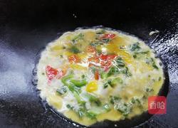 彩椒水炒蛋的做法图解5