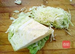凉拌三丝卷心菜的做法图解2
