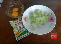 西瓜皮榨菜炒蛋的做法图解4