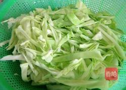 酸辣卷心菜的做法图解3