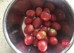 圣女果罐头的做法图解2