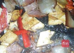 豆干炒腊肉的做法图解5