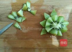 水果拼盘的做法图解3