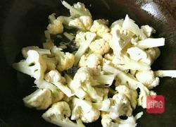 圣女果炒花菜的做法图解7