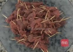 孜然牙签牛肉的做法图解4