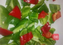 彩椒炒香干的做法图解2