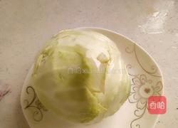 卷心菜炒肉片的做法图解1