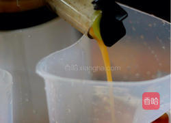 哈密瓜汁的做法图解3