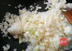 彩椒玉米炒饭的做法图解6