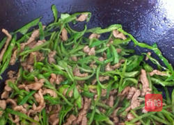 青椒炒肉丝的做法图解4