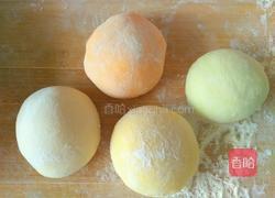 彩色小馄饨的做法图解2