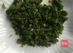 尖椒毛豆炒肉的做法图解6