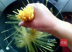 圣女果意面的做法图解2