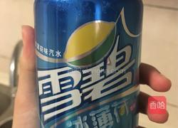 与吸血鬼的邂逅（树莓味气泡酒）的做法图解5