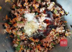 开口烧麦~胡萝卜木耳鲜肉馅的做法图解9