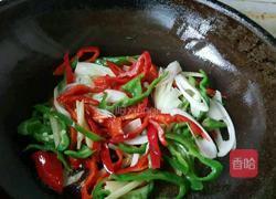 圣女果搭炒肥肠的做法图解6