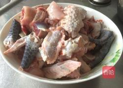 红烧鸡块的做法图解1