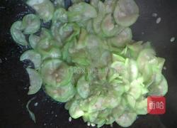 花生丝瓜汤的做法图解4