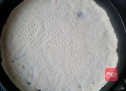 哈密瓜番茄披萨的做法图解4