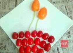 圣女果拼盘的做法图解3