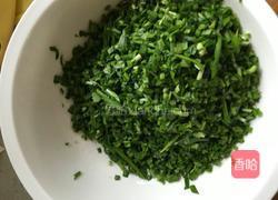 韭菜饼的做法图解1