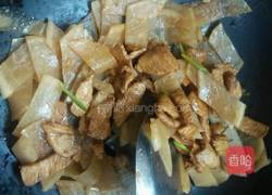 白萝卜炒肉片的做法图解5