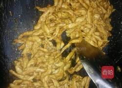 绿豆芽炒肉丝的做法图解2