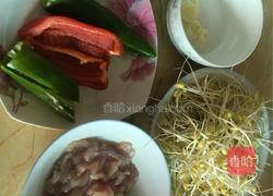 豆芽炒肉丝的做法图解1