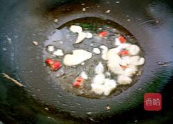 彩色圣女果炒鸡蛋的做法图解5