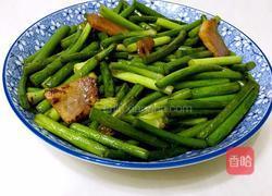 蒜苗咸肉的做法图解7
