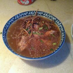 茶树菇肉骨头汤的做法[图]