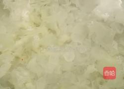 冰糖银耳莲子羮的做法图解5