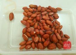 彩椒花生仁拌黄瓜的做法图解1